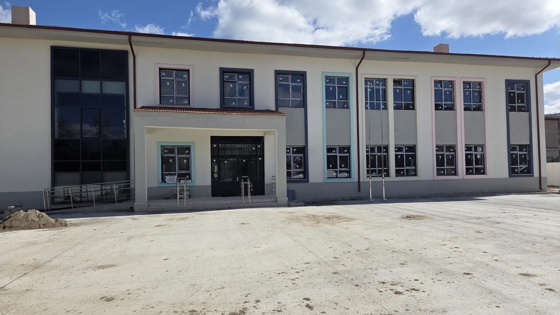 Bilecik&rsquo;te yardımsever tarafından kurulan anaokulu incelendi
