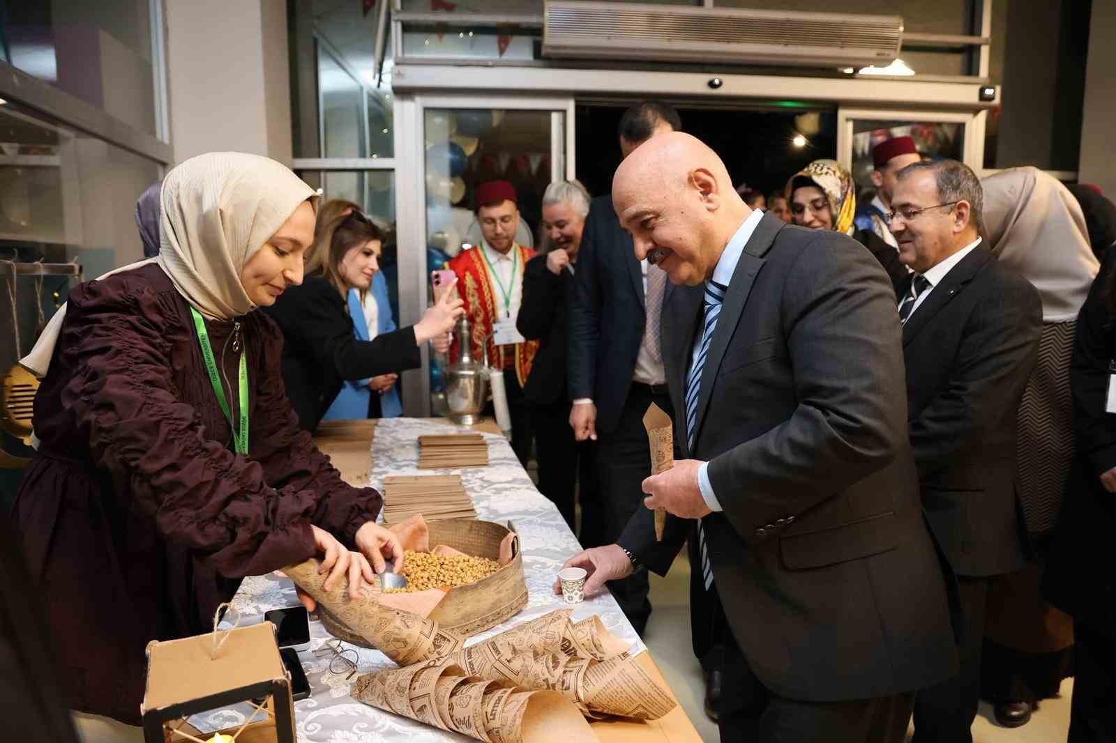 D&uuml;zce &Uuml;niversitesi&rsquo;nde Ramazan sokağı etkinlikleri başladı
