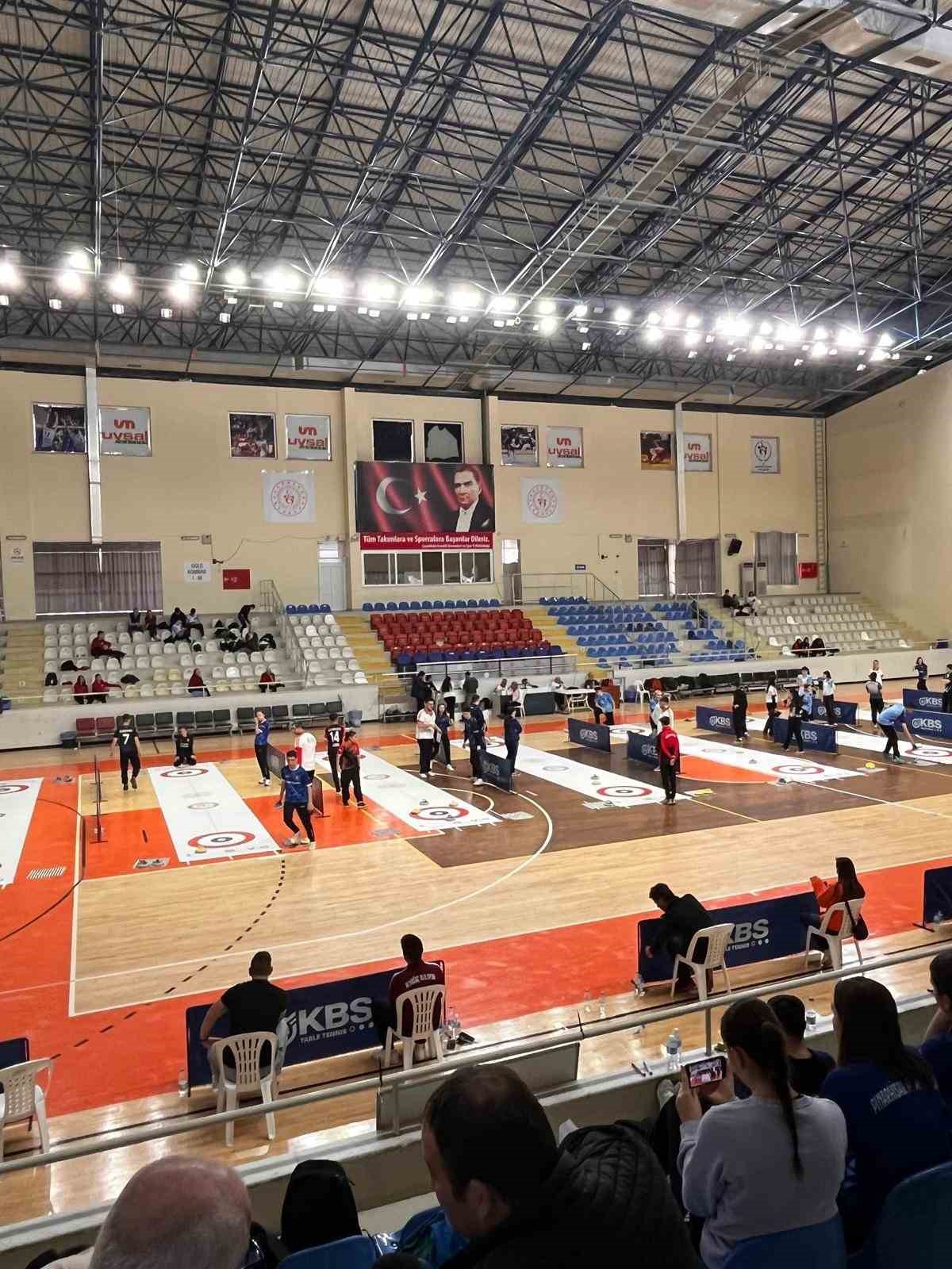 K&uuml;tahya&rsquo;nın gururu Pazarlar Spor Lisesi T&uuml;rkiye finallerinde
