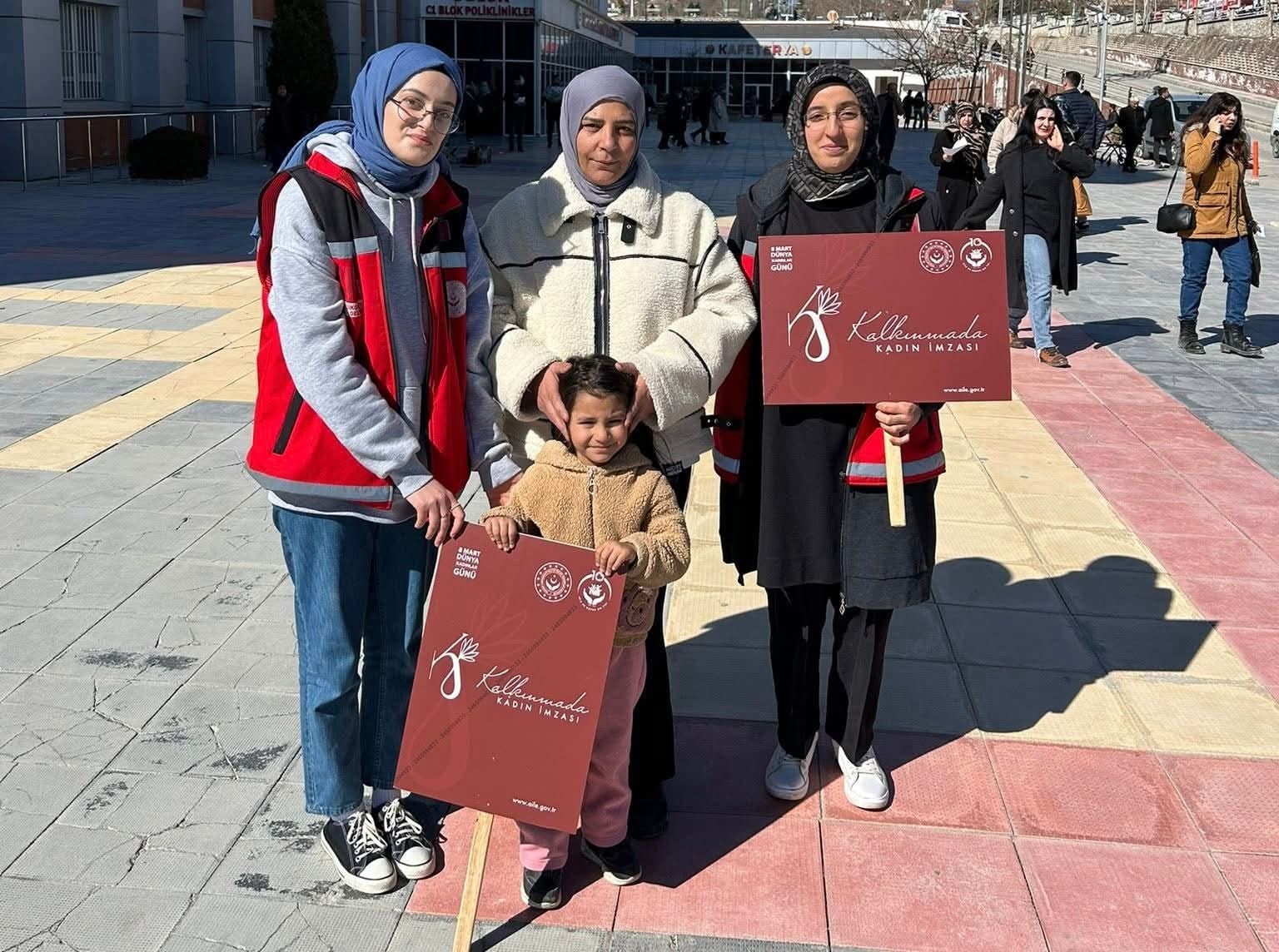 Elazığ&rsquo;da "S&uuml;rd&uuml;r&uuml;lebilir Kalkınmada Kadın Hamlesi" tanıtıldı
