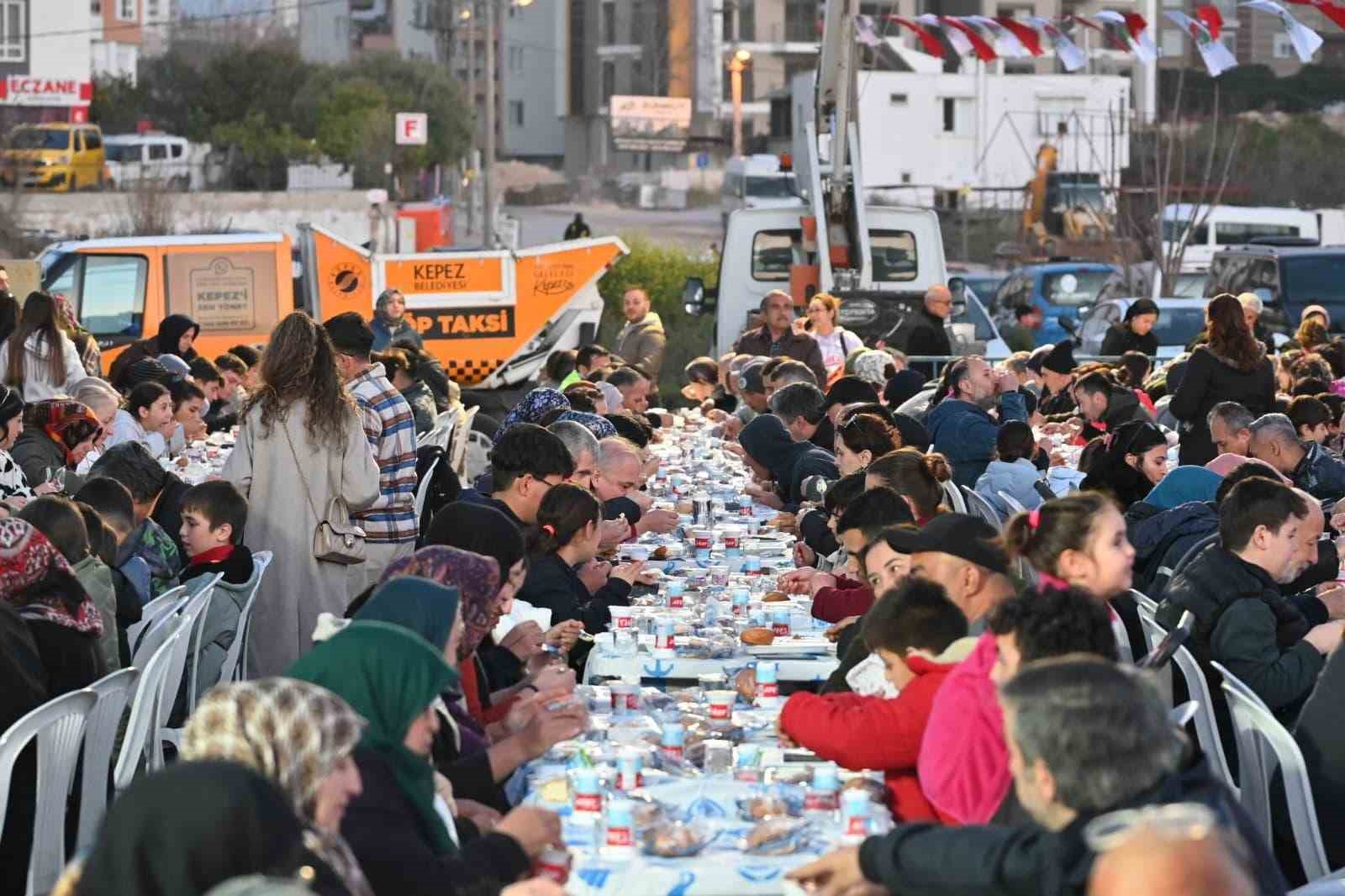 Kepez&rsquo;de her g&uuml;n iftar, her g&uuml;n bereket
