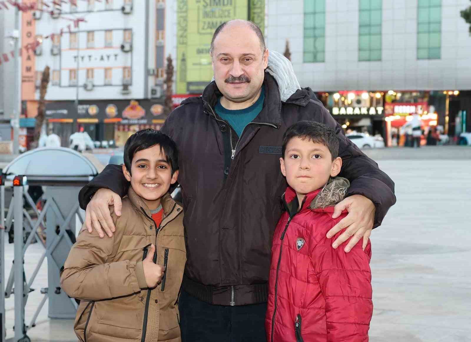 G&uuml;lpınar, iftar &ccedil;adırında vatandaşlarla buluştu
