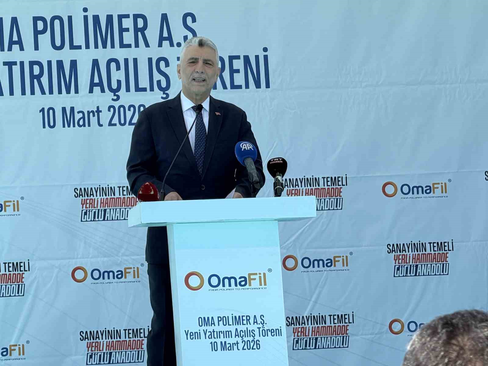 Ticaret Bakanı Bolat: "İran&rsquo;la ticari taşımalar kontroll&uuml; bir şekilde devam ediyor"
