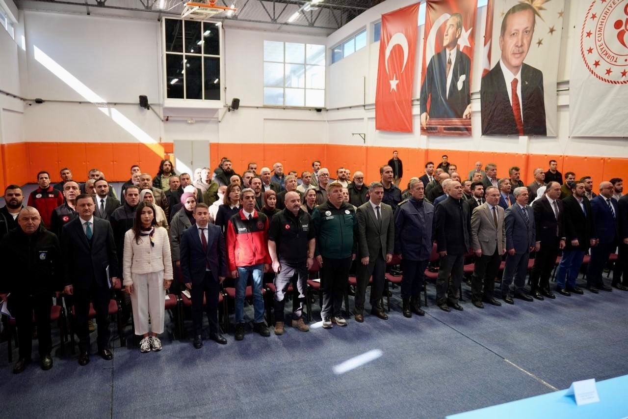 T&uuml;rkeli&rsquo;de muhtarlar toplantısı
