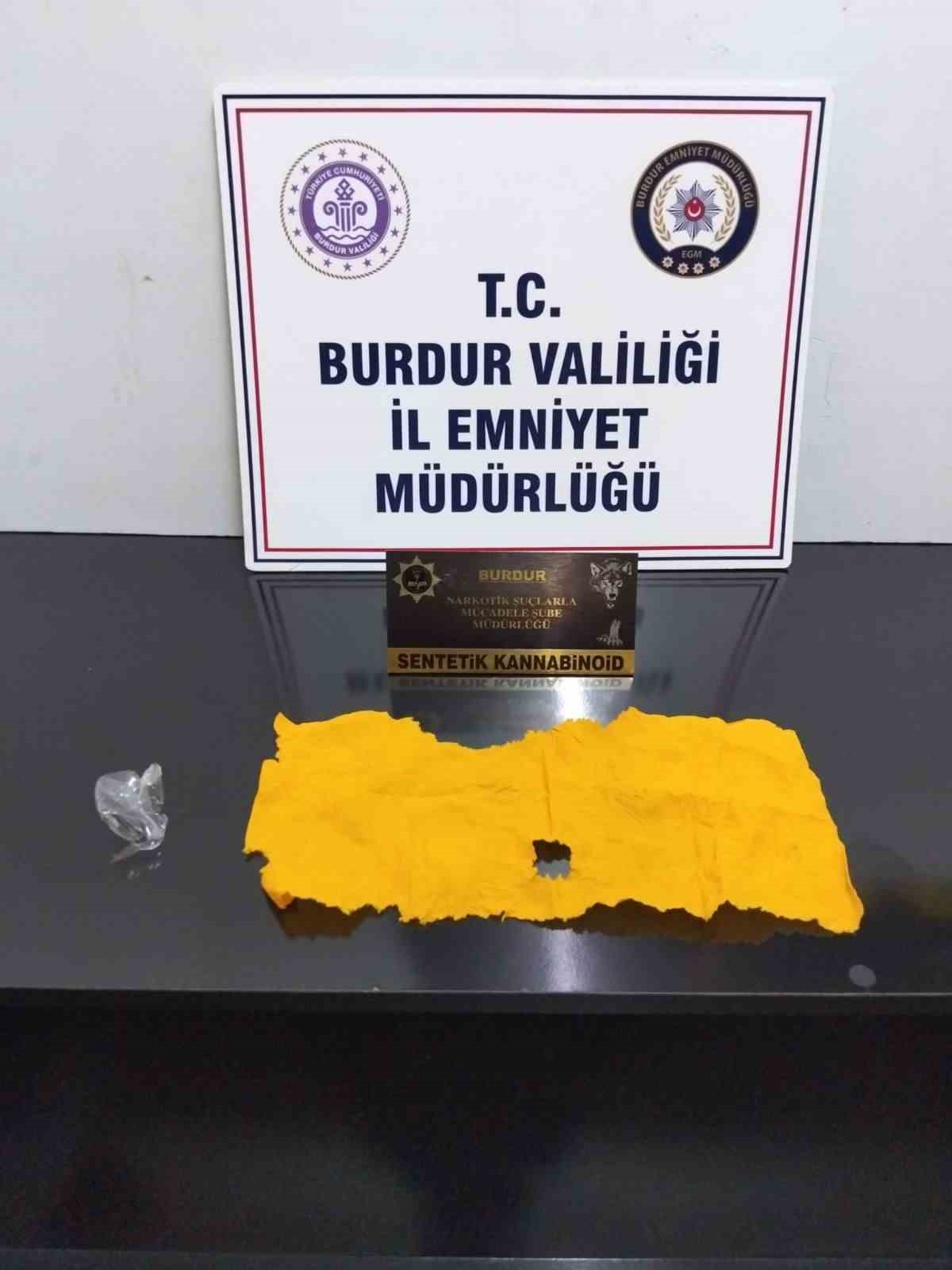Burdur&rsquo;da uyuşturucu operasyonları: 5 tutuklama
