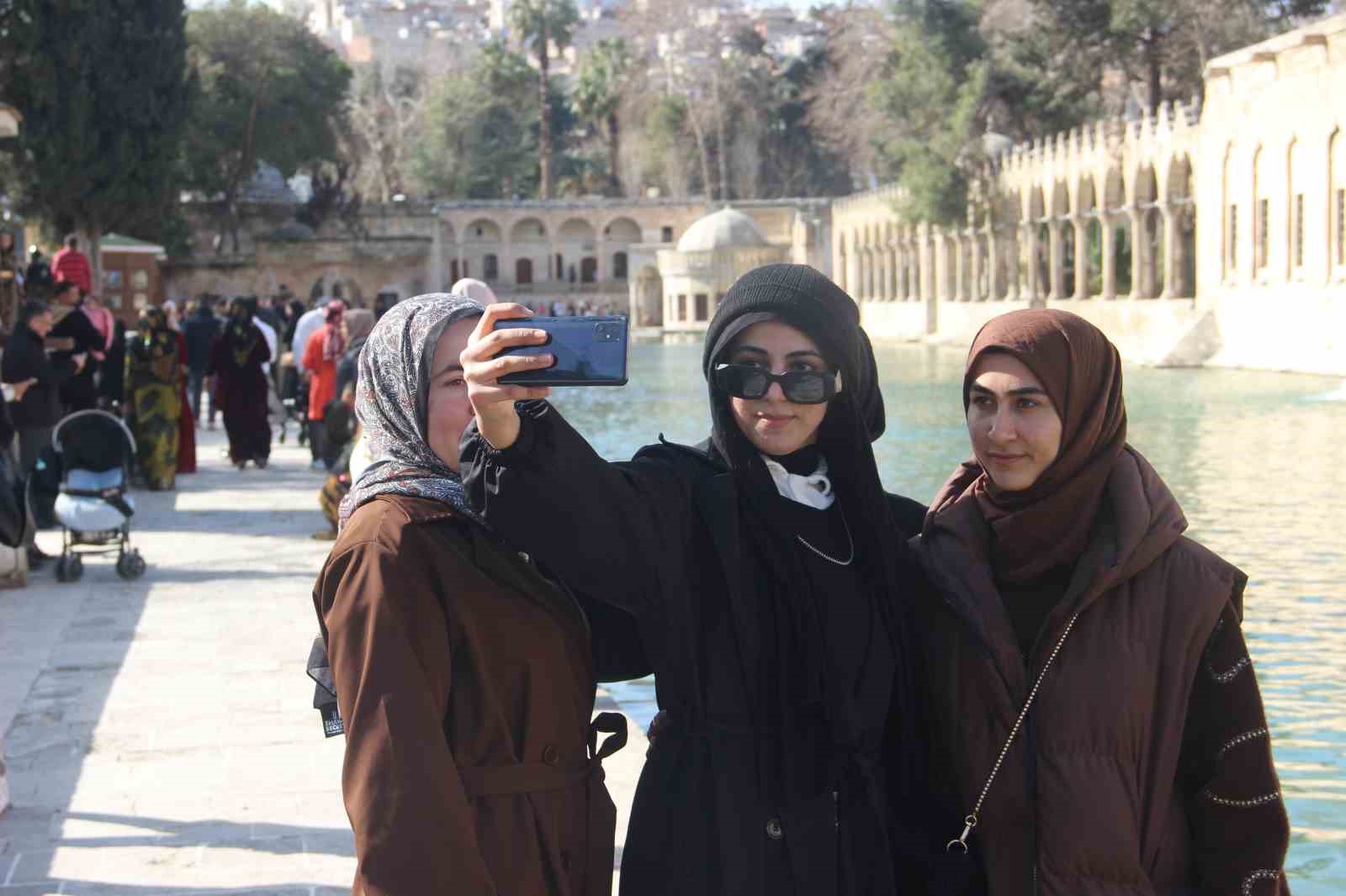 Ramazan ayında Balıklıg&ouml;l&rsquo;e ziyaret&ccedil;i akını
