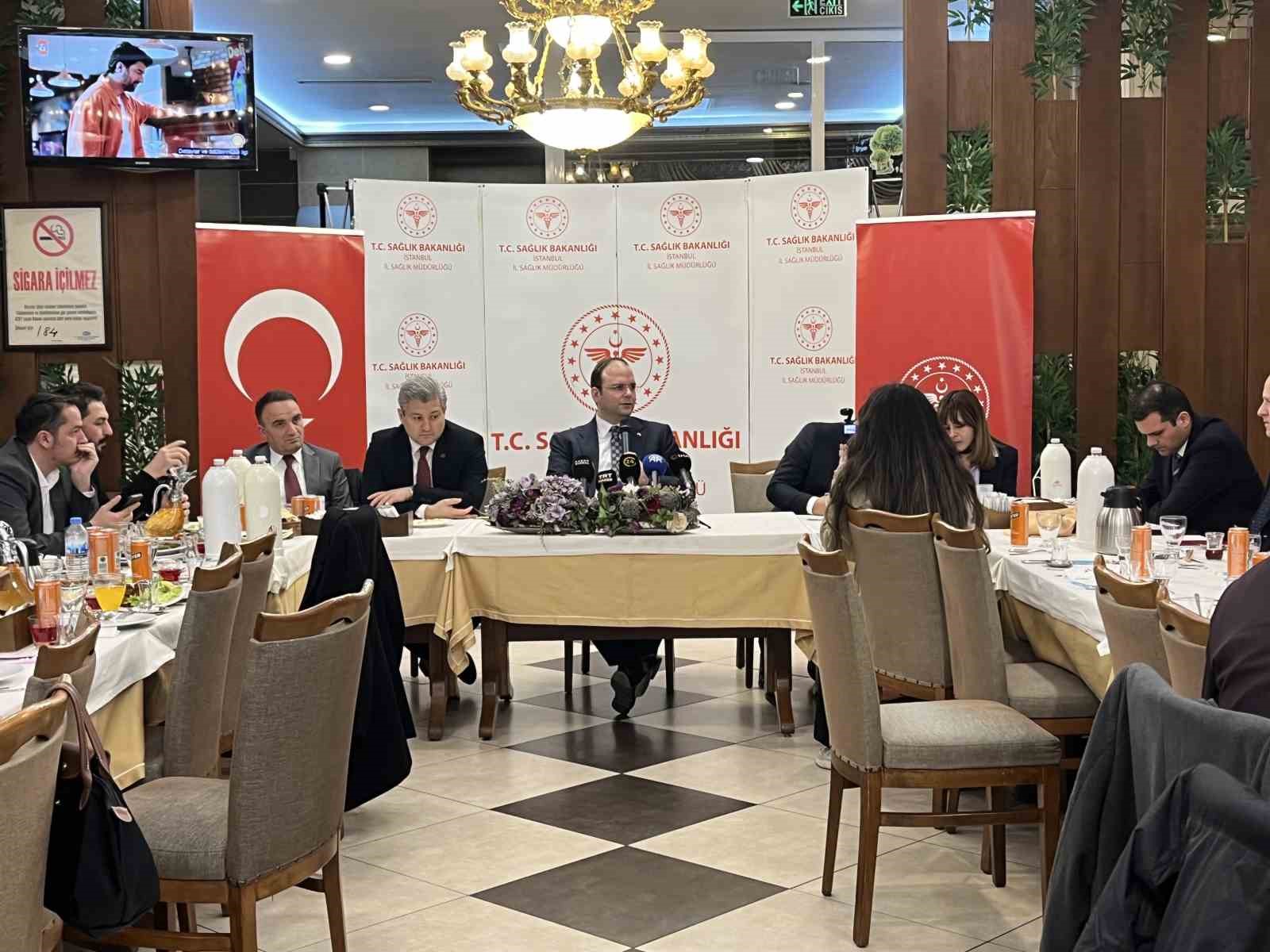 İstanbul İl Sağlık M&uuml;d&uuml;rl&uuml;ğ&uuml;, basın mensuplarıyla iftarda buluştu
