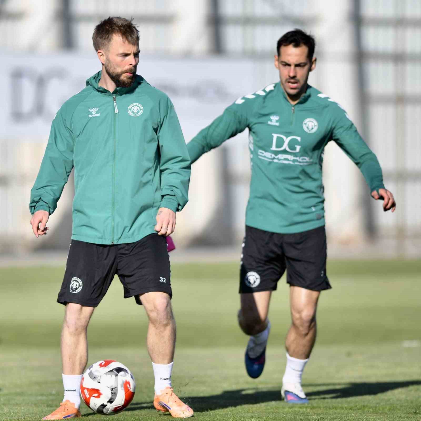 Konyaspor, Kocaelispor ma&ccedil;ı hazırlıklarına başladı
