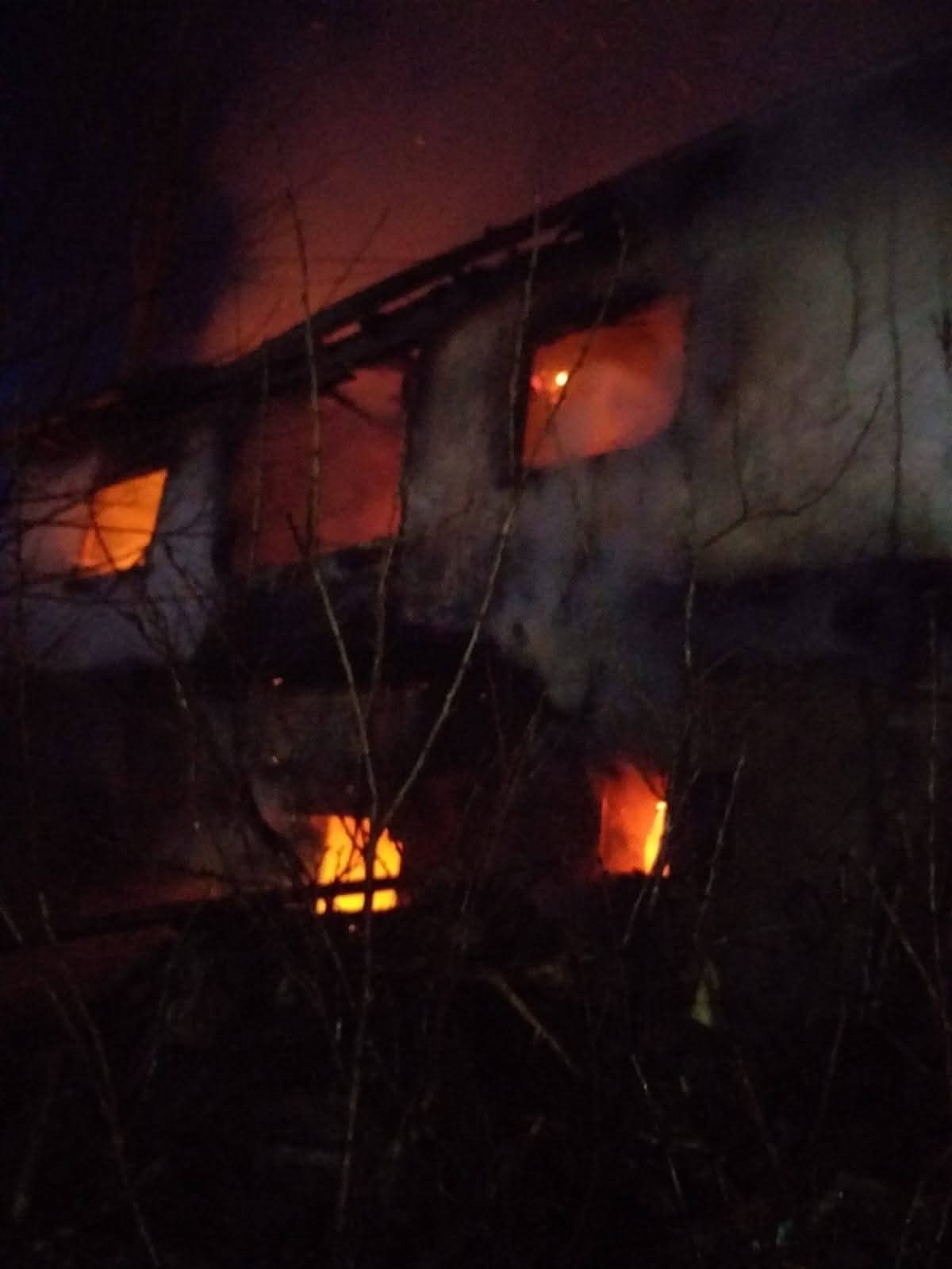 &Ccedil;ıkan yangında 78 yaşındaki kadın evsiz kaldı
