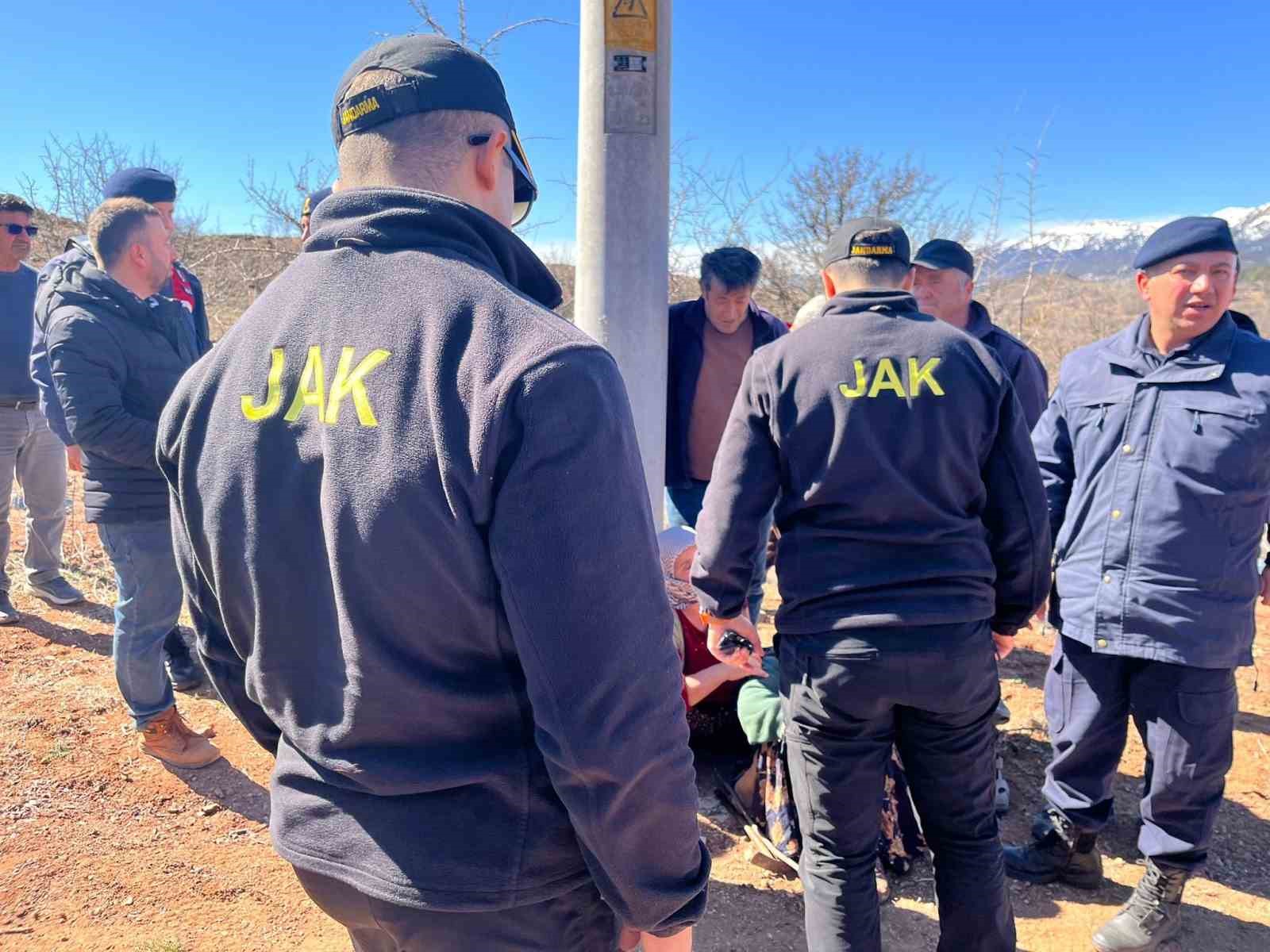 Seydikemer&rsquo;de kayıp olan alzheimer hastası kadın bulundu
