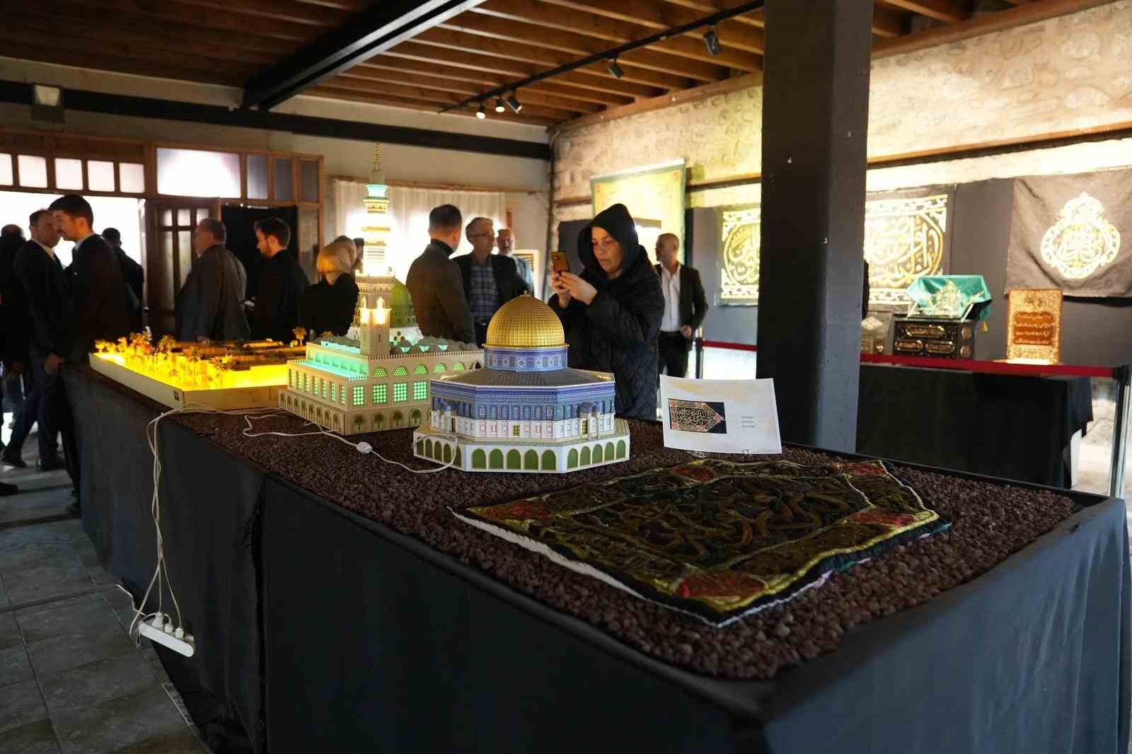 Giresun&rsquo;da Mukaddes Emanetlet Sergisi a&ccedil;ıldı
