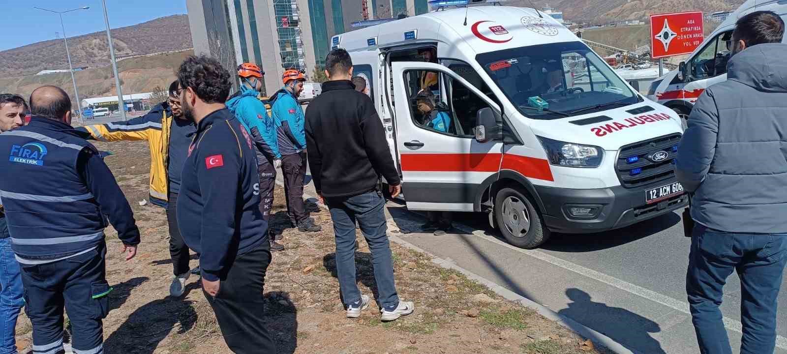 Bing&ouml;l&rsquo;de trafik kazası: 4 yaralı
