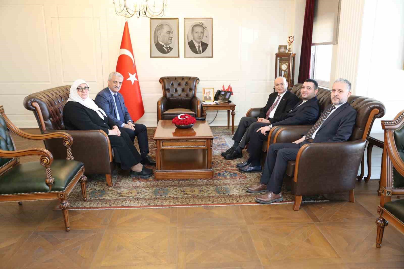 D&uuml;zceli hayırseverden kente iki yeni sağlık tesisi
