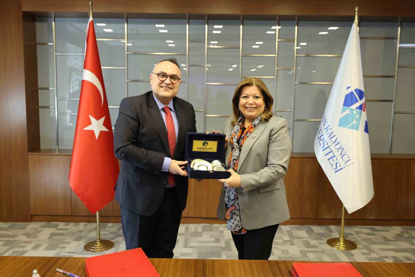 Hasan Kalyoncu &Uuml;niversitesi ile GAZİULAŞ arasında iş birliği protokol&uuml; imzalandı
