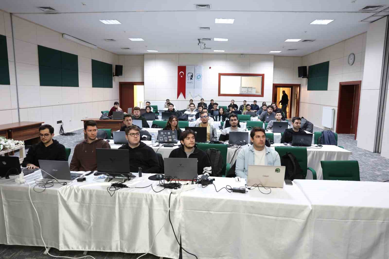 T&uuml;rkiye SiberVatan N&Ouml;H&Uuml; ev sahipliğinde başladı
