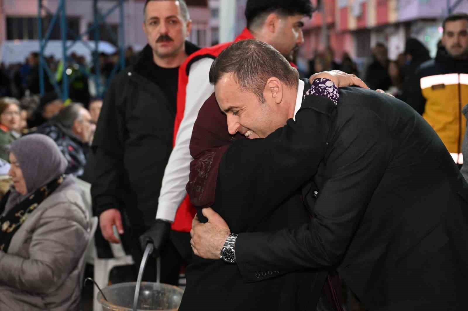 B&uuml;y&uuml;kşehir&rsquo;in bereket sofrası Edremit&rsquo;te kuruldu
