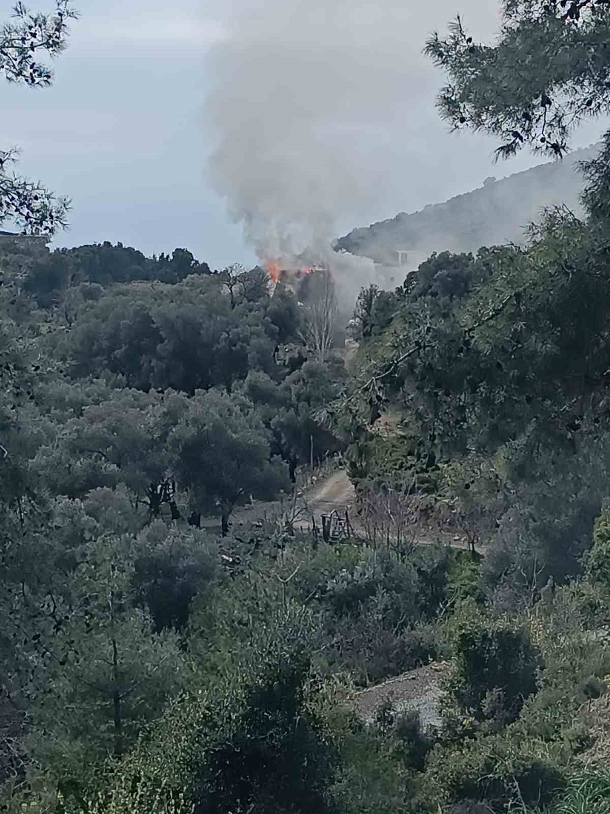 Fethiye&rsquo;de bungalov ev yangını
