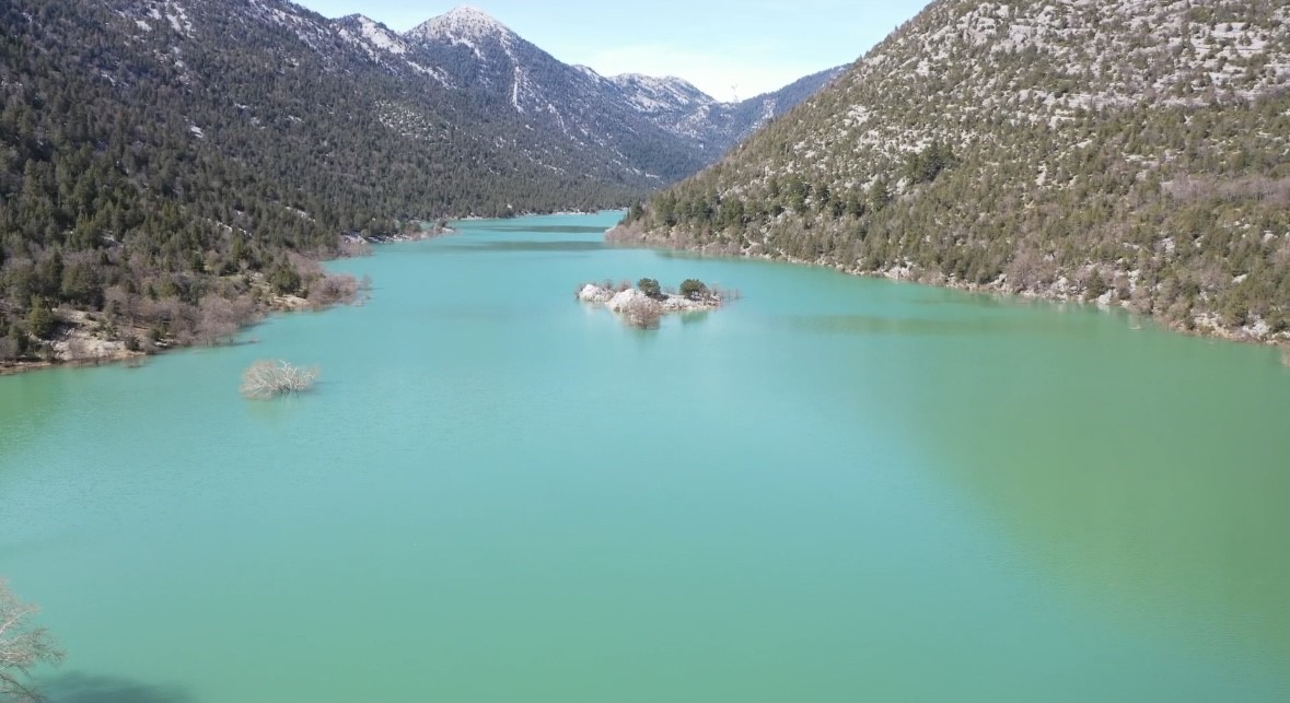 Sel suları altında kalan Antalya-Konya kara yolu yeniden ulaşıma a&ccedil;ıldı
