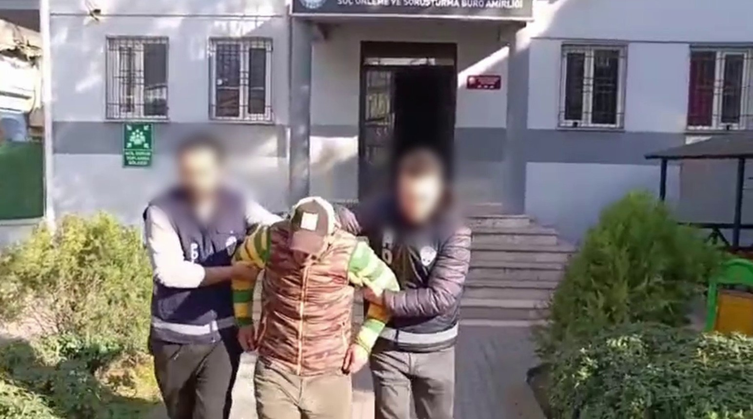 Bursa&rsquo;da kesinleşmiş hapis cezası bulunan 2 şahıs yakalandı
