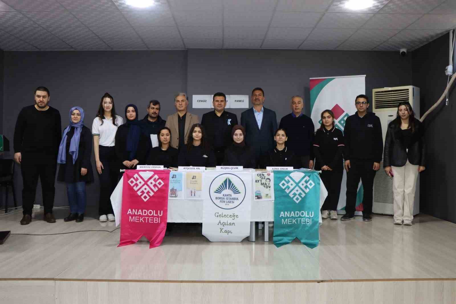 Kahta&rsquo;da "Bozkırın Bilgesi Aytmatov" paneli d&uuml;zenlendi
