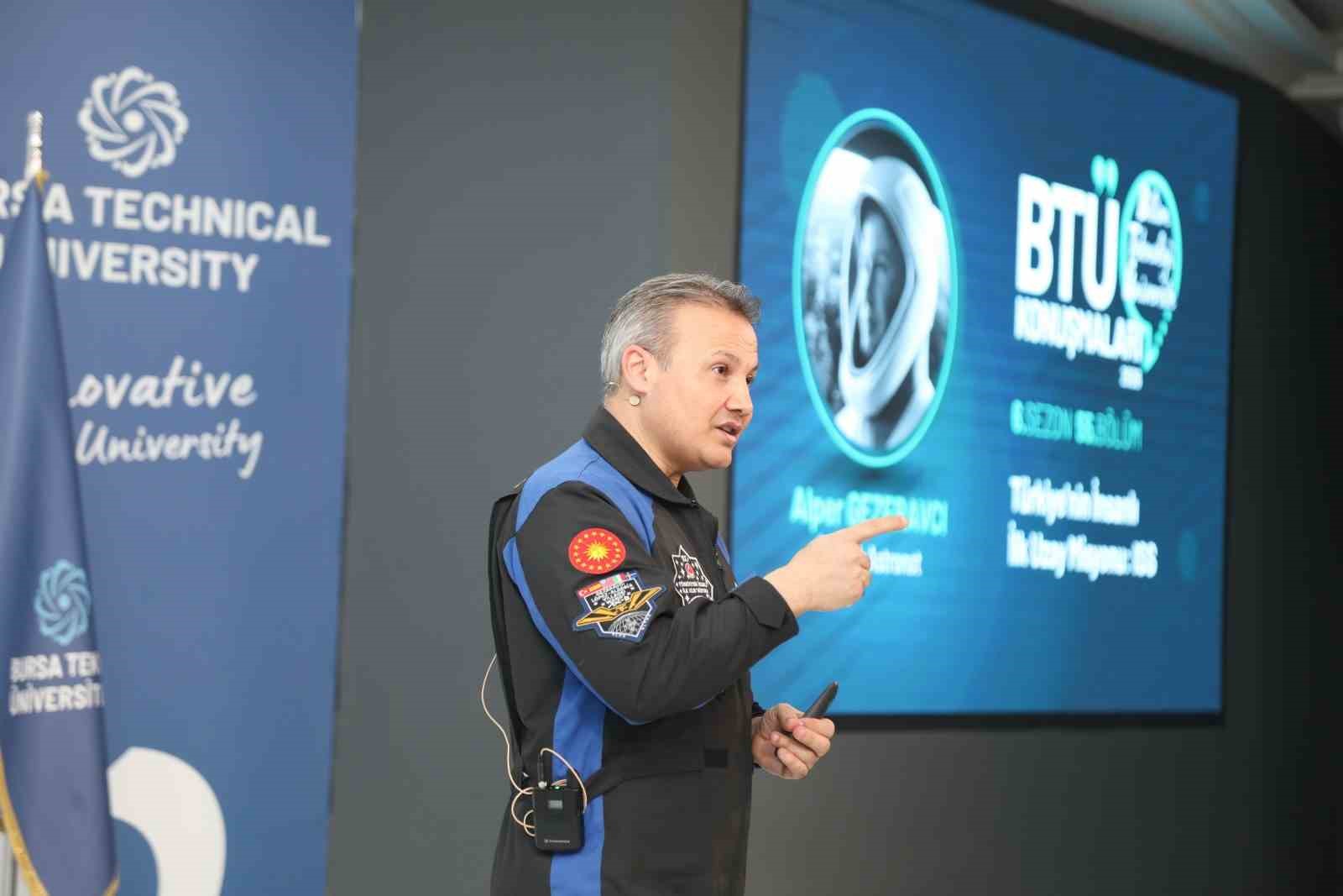 Türkiye’nin ilk astronotu Alper Gezeravcı BTÜ öğrencileriyle buluştu