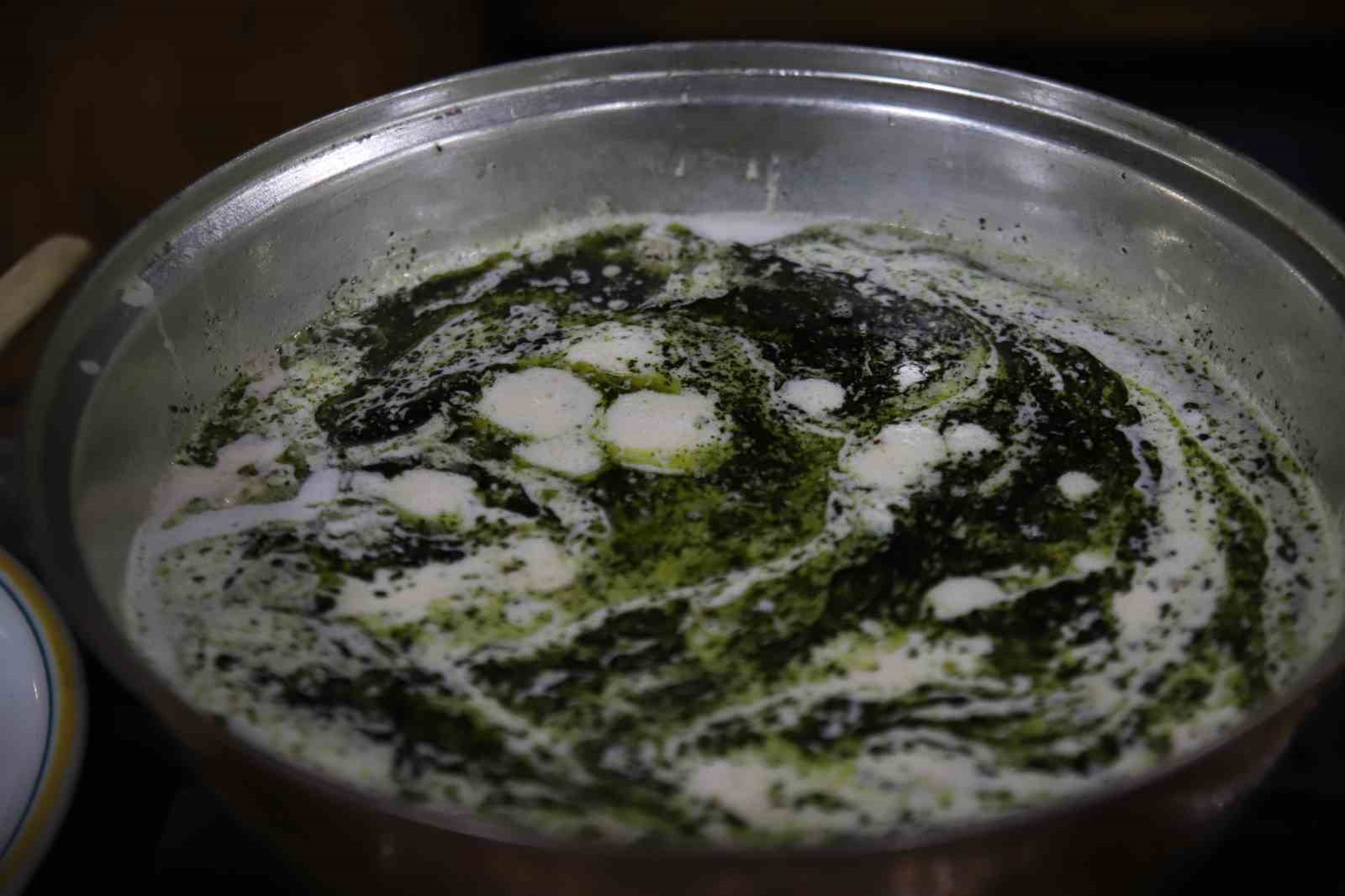 Şef Tahir Tekin &Ouml;ztan: "Yuvalama sadece bir yemek değil, bir sosyalleşme geleneğidir"
