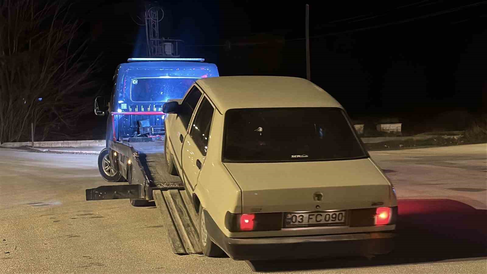 Uygulama noktasında &rsquo;dur&rsquo; ihtarına uymadı, yakalanınca &rsquo;ara&ccedil;lar vardı yanaşamadım&rsquo; dedi
