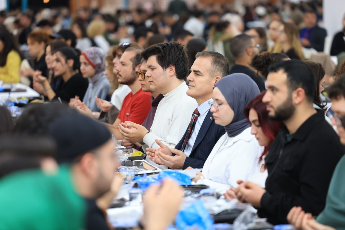 MSK&Uuml;&rsquo;de &ouml;ğrenciler ve personel iftar sofrasında bir araya geldi
