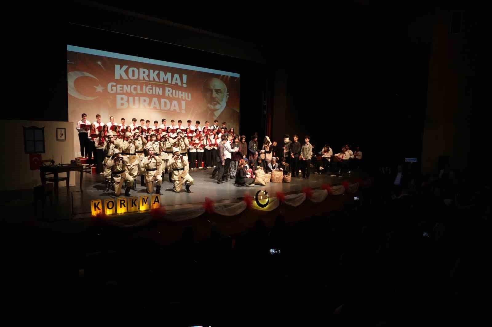İstiklal Marşı&rsquo;nın kabul&uuml;n&uuml;n 105. yılı
