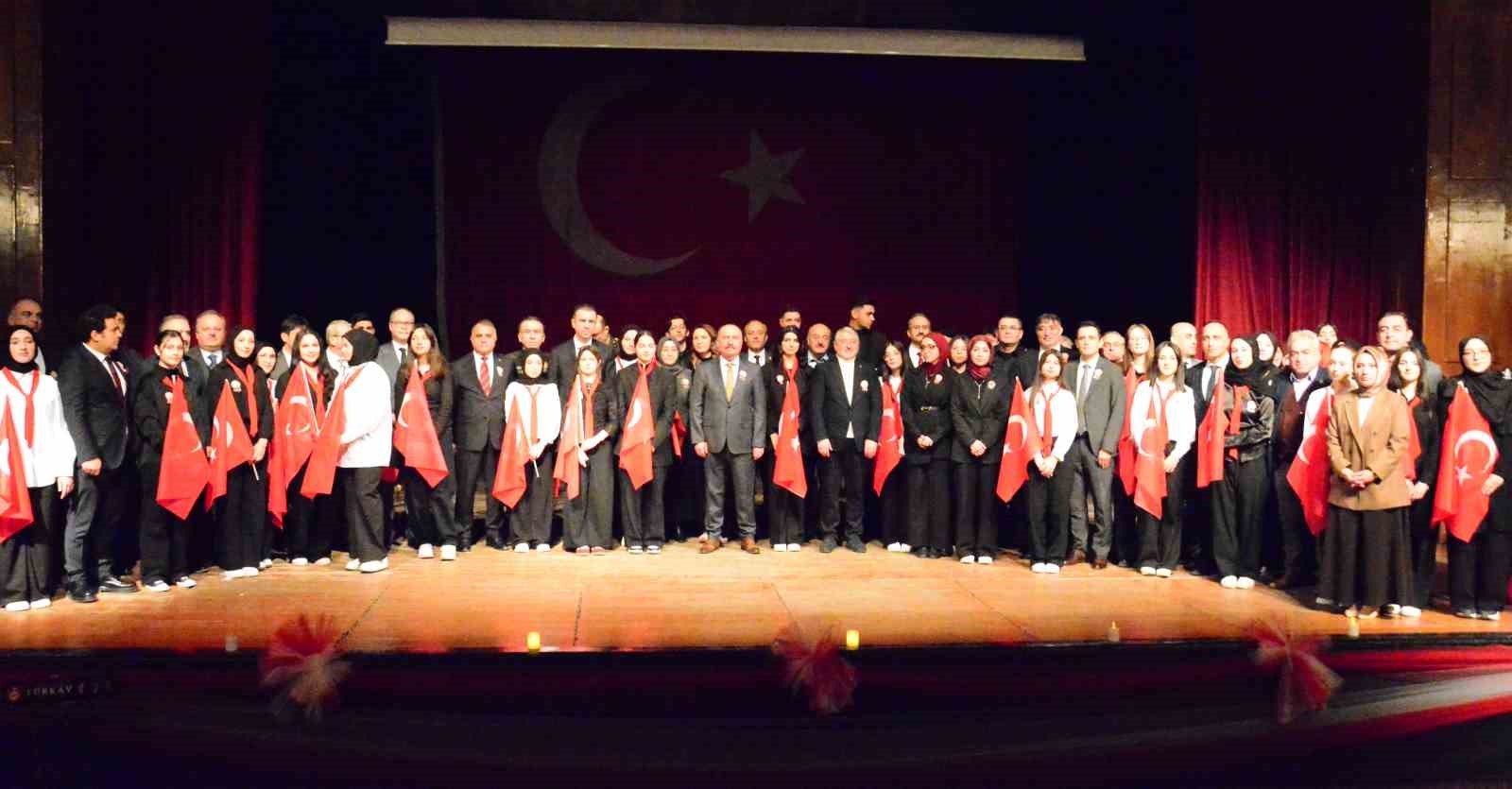 Mehmet Akif Ersoy, &Ccedil;orum&rsquo;da anıldı
