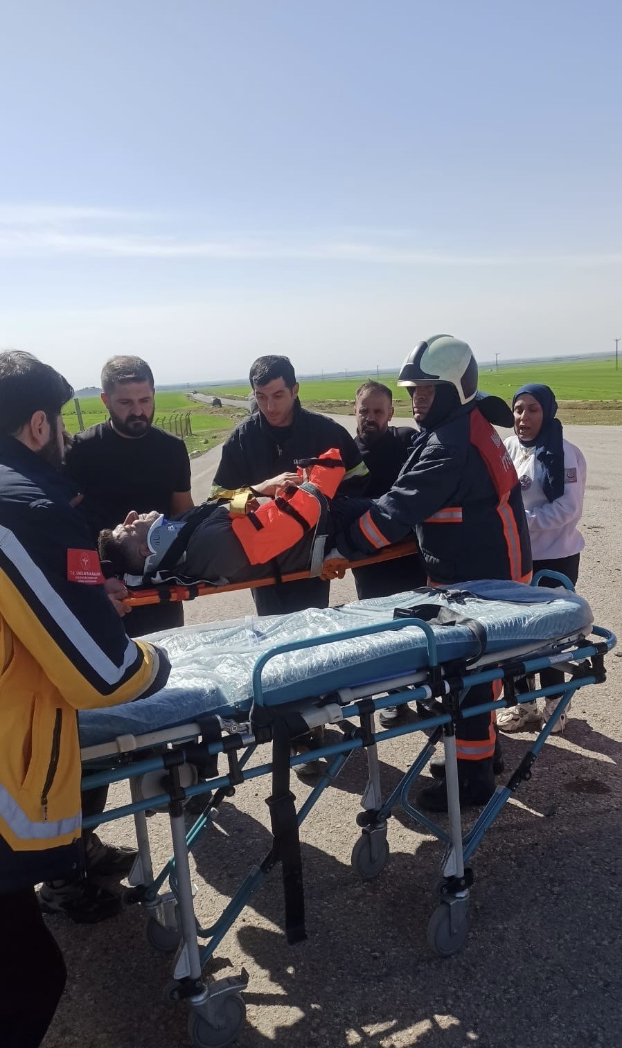 Mardin&rsquo;de otomobiller &ccedil;arpıştı: 3 yaralı
