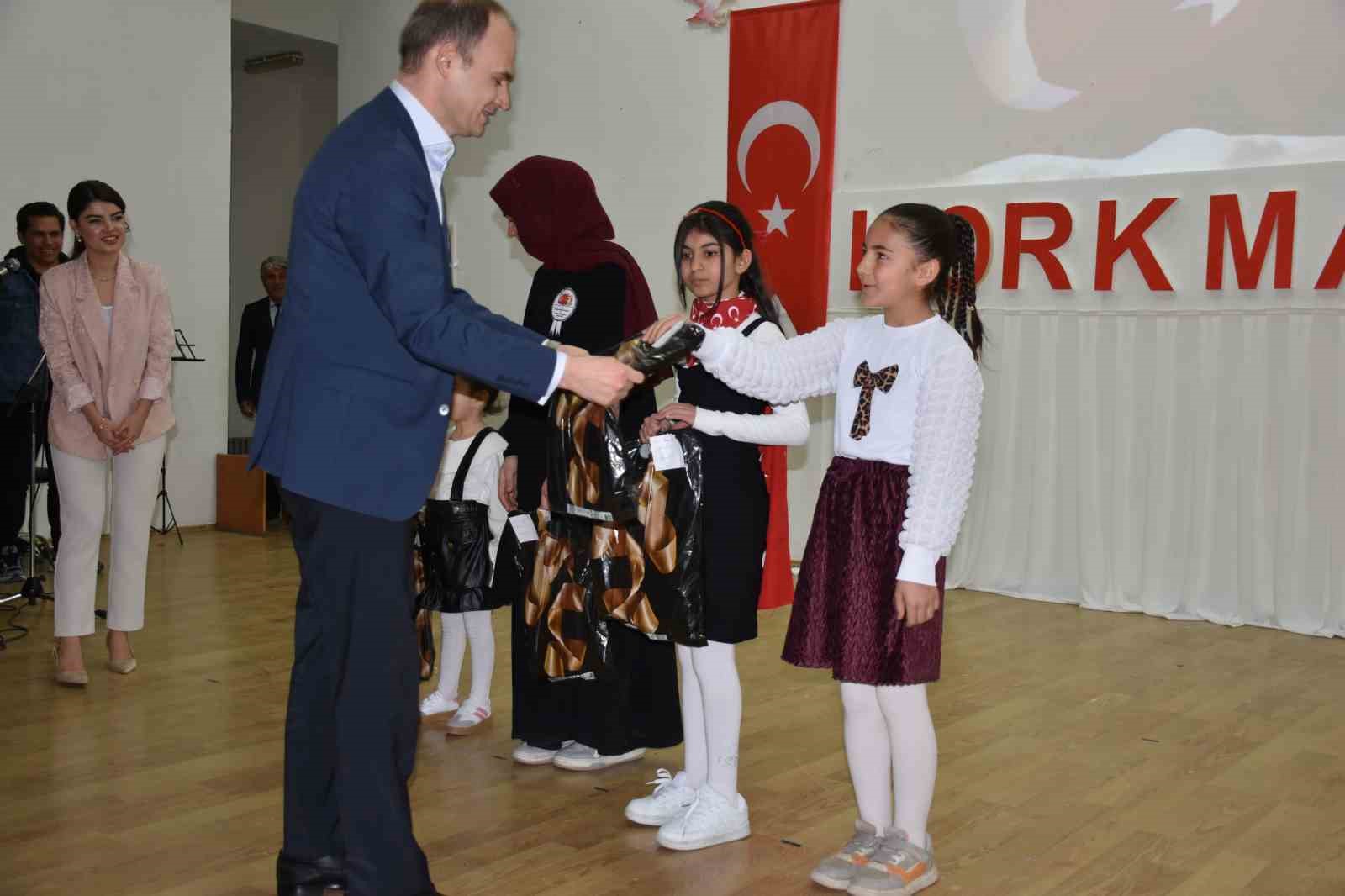 Siverek&rsquo;te 12 Mart İstiklal Marşı&rsquo;nın Kabul&uuml; ve Mehmet Akif Ersoy&rsquo;u Anma G&uuml;n&uuml; Kutlandı
