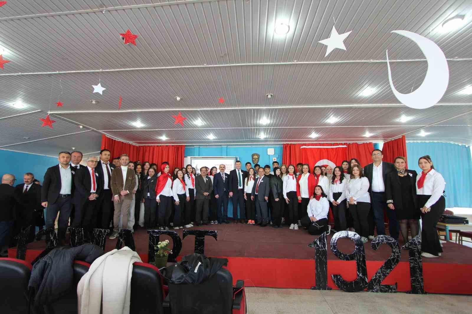 Bozyazı&rsquo;da İstiklal Marşı&rsquo;nın kabul&uuml; programla anıldı
