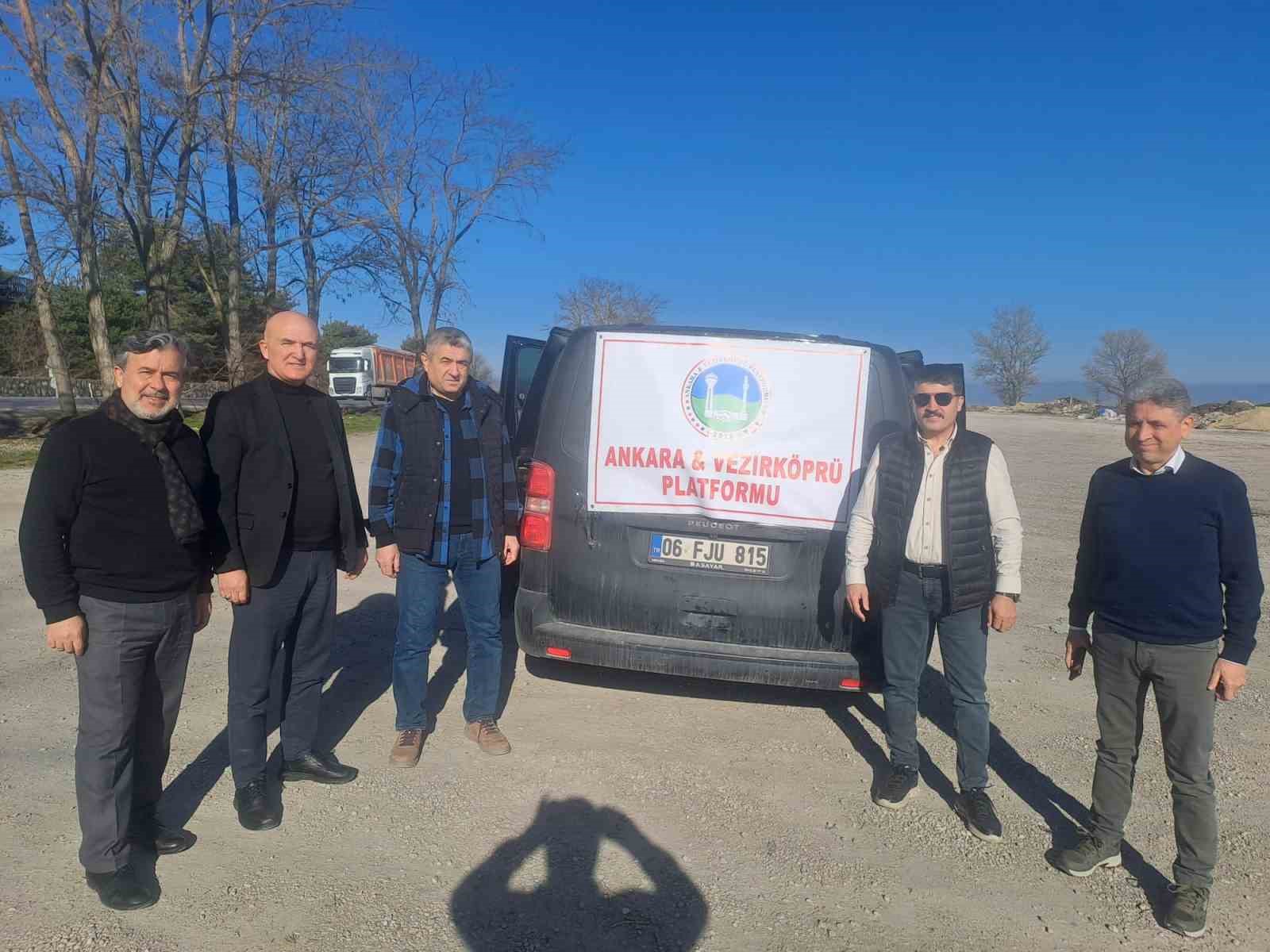 Vezirk&ouml;pr&uuml;&rsquo;de 555 &ouml;ğrenciye bayramlık
