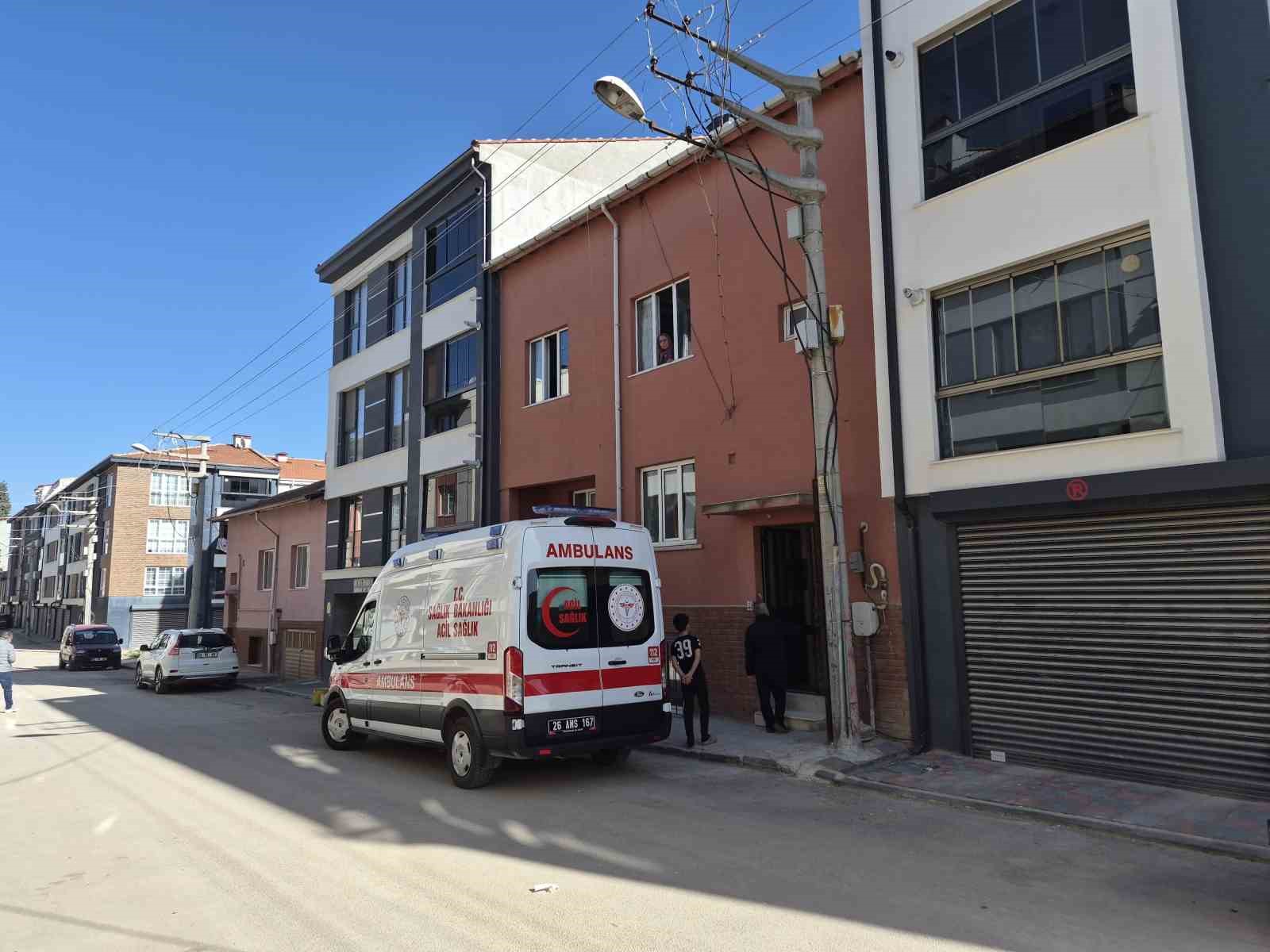 Hobi bah&ccedil;esinde cansız bedeni bulunan 13 yaşındaki kızın evinden feryatlar y&uuml;kseldi
