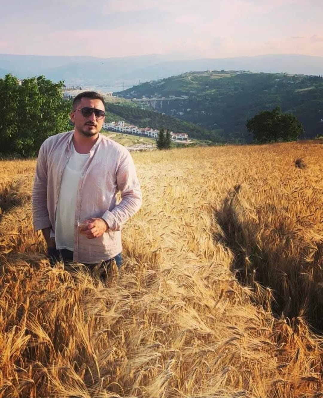 Kendisine istismarda bulunduğunu iddia ettiği şahsı &ouml;ld&uuml;ren kadın tutuklandı
