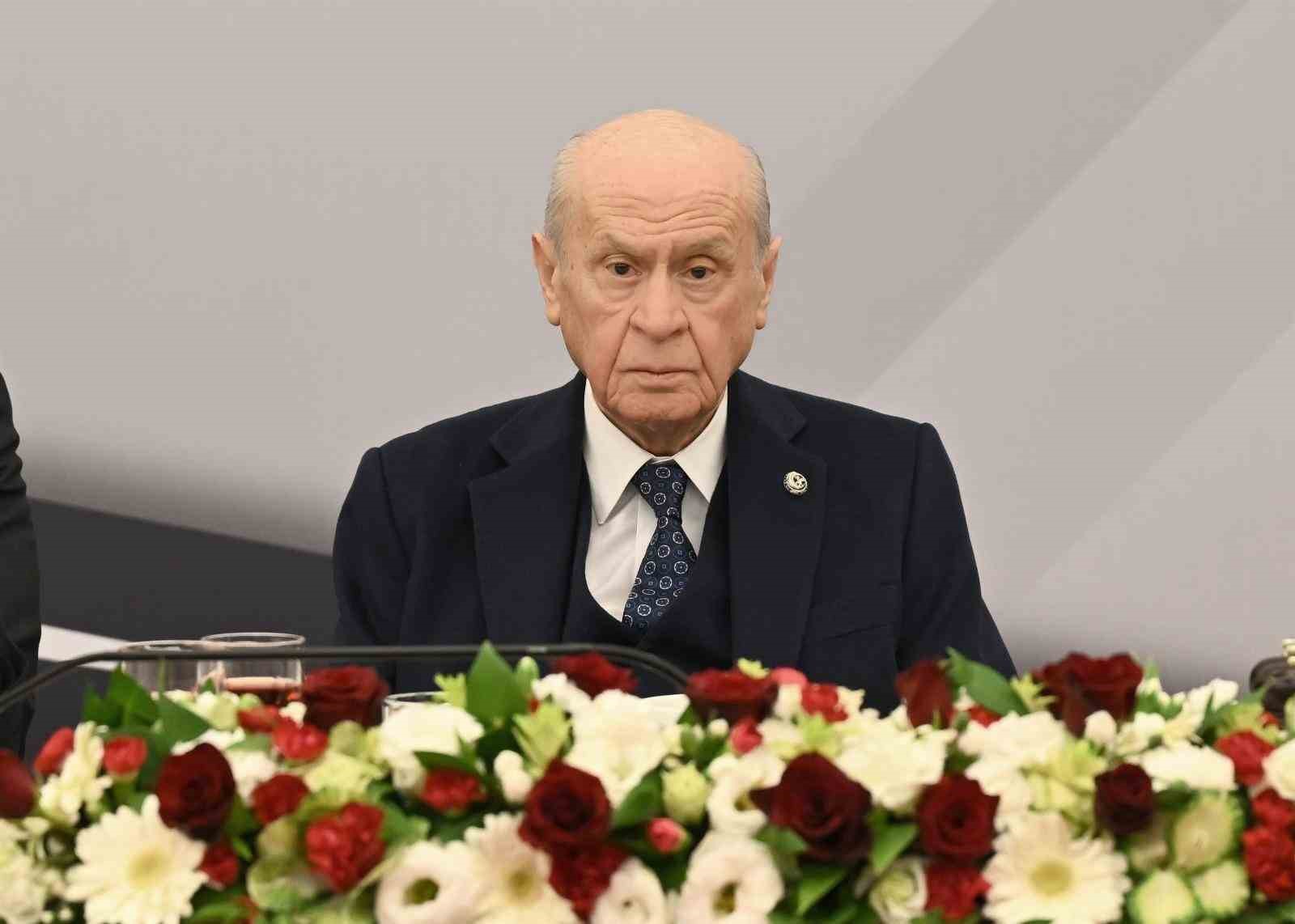 MHP Genel Başkanı Bah&ccedil;eli: "T&uuml;rk milleti muazzam bir uyanışın ivmesiyle yeni y&uuml;zyılı kardeşliğin y&uuml;zyılı yapacak"
