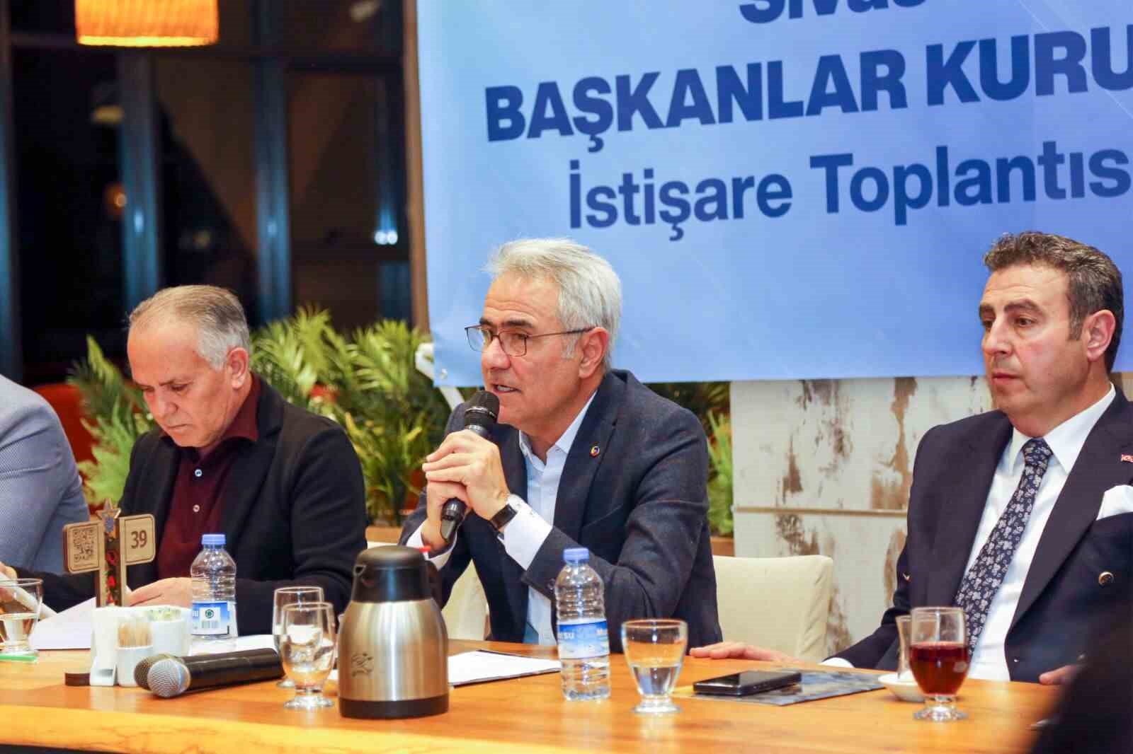 Başkanlar Sivas&rsquo;ın yol haritası i&ccedil;in bir araya geldi
