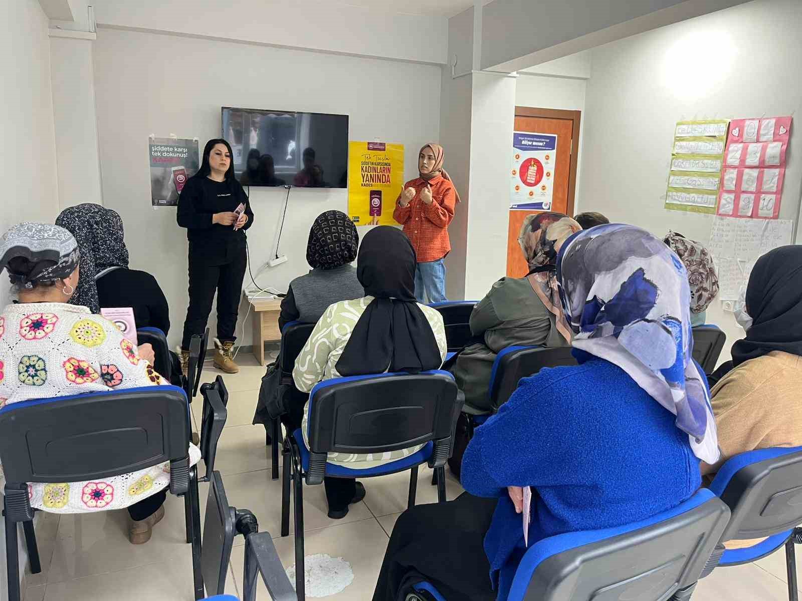 Kars’ta kadına yönelik şiddetle mücadele için bilgilendirme çalışması