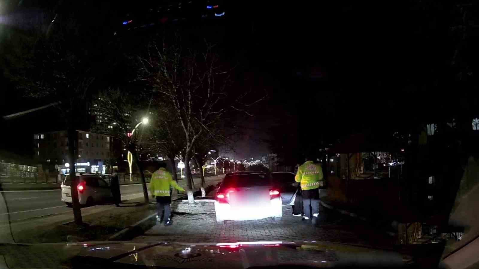 Dur ihtarına uymadı, faturası ağır oldu