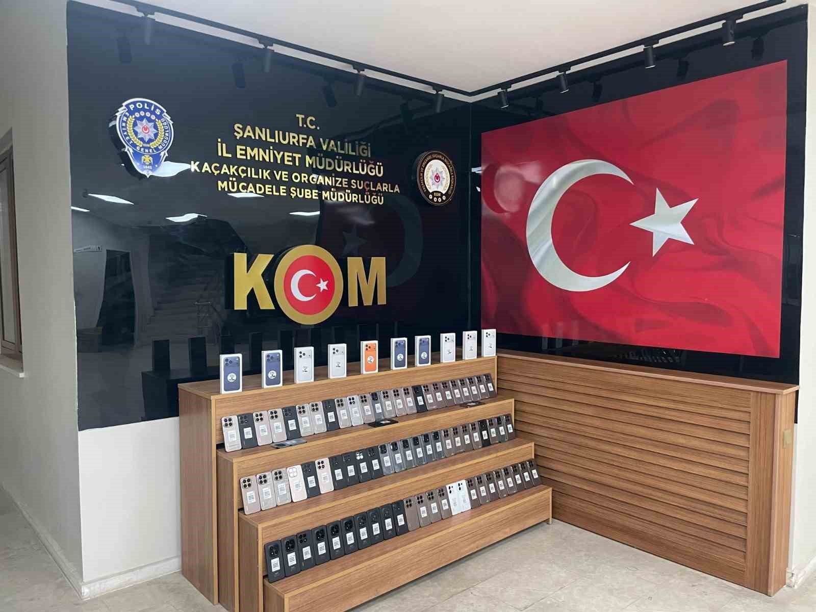 Şanlıurfa’da 85 adet kaçak telefon ele geçirildi