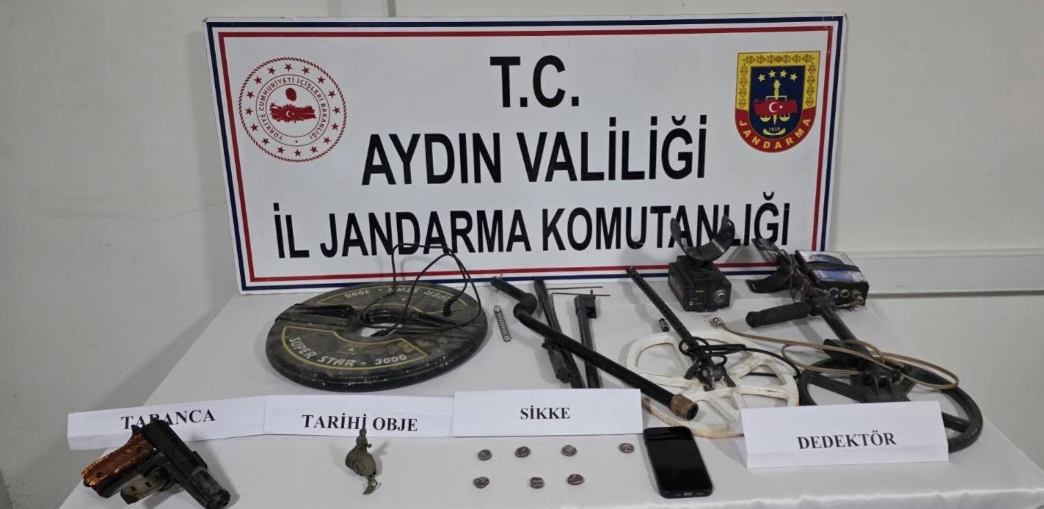 Karacasu’da tarihi eser kaçakçılığı operasyonu: "7 adet Yunan sikkesi ele geçirildi"