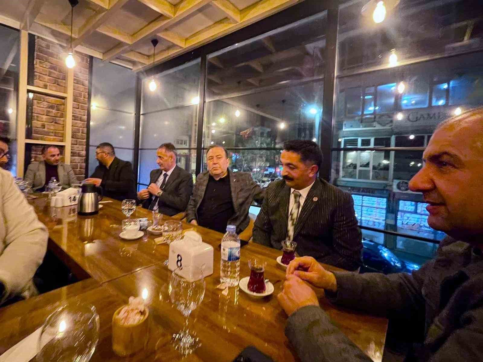 Ardahan&rsquo;da STK temsilcileri, iftarda buluştu
