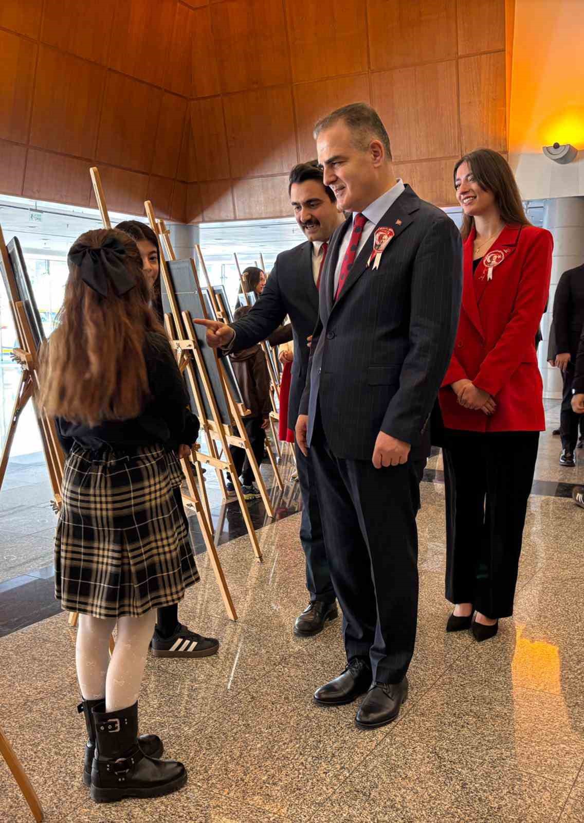 MTK Koleji&rsquo;nin Fuaye Sergisi Resmi 12 Mart etkinliğine damga vurdu
