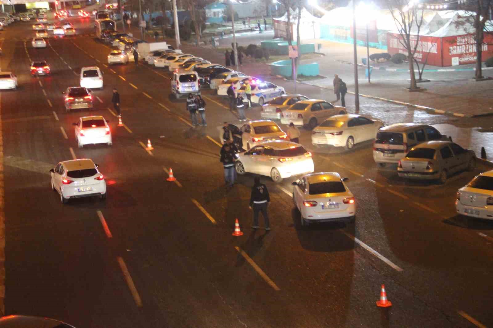 Şanlıurfa&rsquo;da aranan 78 ş&uuml;pheli yakalandı
