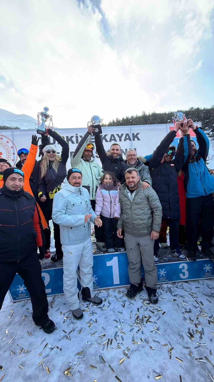 Snowboard T&uuml;rkiye Şampiyonası&rsquo;na Kayseri damgası
