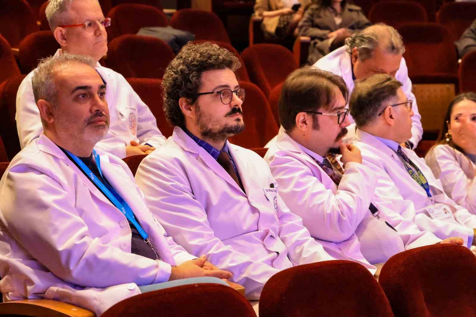 BU&Uuml;&rsquo;de 14 Mart Tıp Bayramı kutlandı
