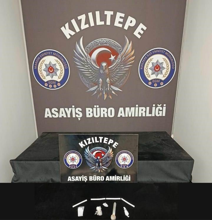 Mardin&rsquo;de uyuşturucu operasyonunda 3 g&ouml;zaltı
