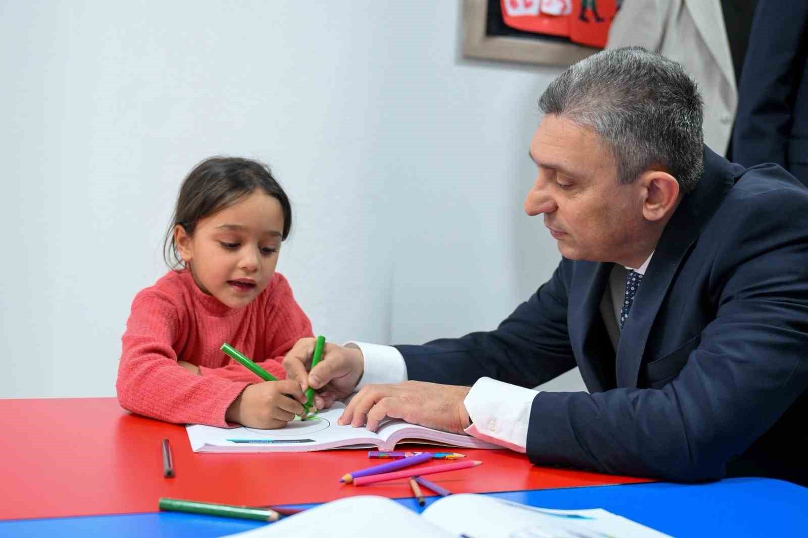 Hacı Nizamettin Demirel Camii ve Hacı Rabiye Demirel Kur&rsquo;an Kursu hizmete a&ccedil;ıldı
