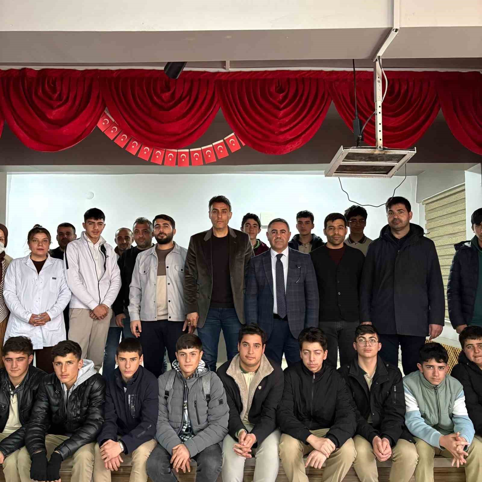 Okullarda Ramazan&rsquo;ın hikmetleri değerler eğitimiyle anlatılıyor
